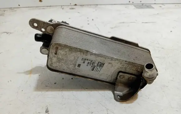 BMW 5 G30 G31 G38 Transmission/gearbox oil cooler 8607245 10579766 5175062