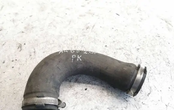 Audi A4 S4 B8 8K Intercooler hose/pipe 8k0145709h