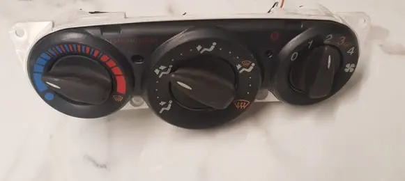 Ford Focus Climate control unit 98AB18C419
