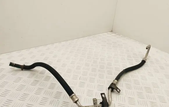 Opel Vivaro Power steering hose/pipe/line 497254803