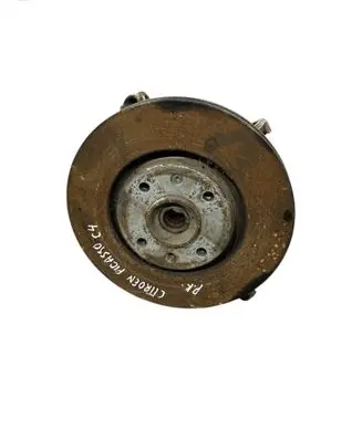 Front wheel hub