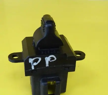 Chrysler Neon II Electric window control switch 04793859 30505L