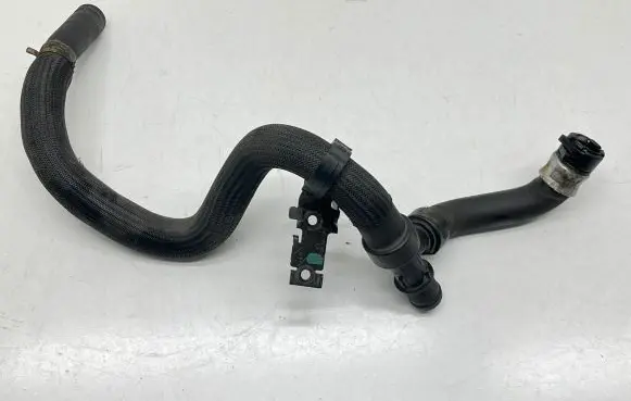 Renault Kangoo II Engine coolant pipe/hose 924388700R 924387596R HSR21535