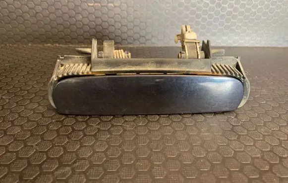Rear door exterior handle