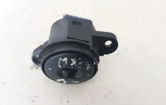 Mazda MX-3 Wing mirror switch