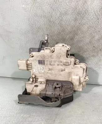 Audi Q7 4L Front door lock 8j2837015a
