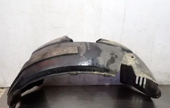 Ford Fiesta Front arch 8A61-16114-BG