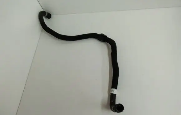 Land Rover Evoque II Engine coolant pipe/hose K8D27H255AB