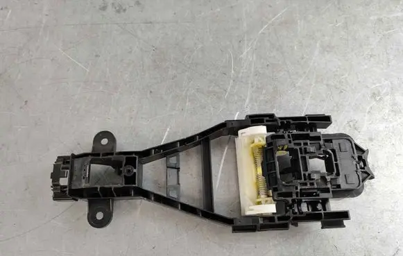 Volvo C40 Rear door exterior handle/bracket 30747097