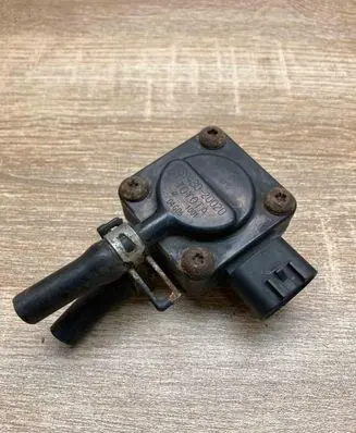 Toyota Corolla Verso AR10 Air pressure sensor 8948020020