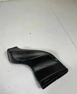 Audi Q3 8U Cabin air duct channel 3C0819804