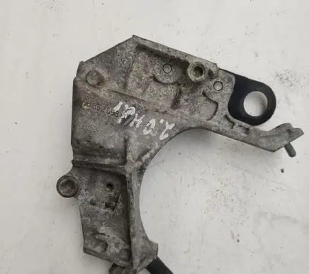 Citroen Berlingo Engine mounting bracket 9635969880
