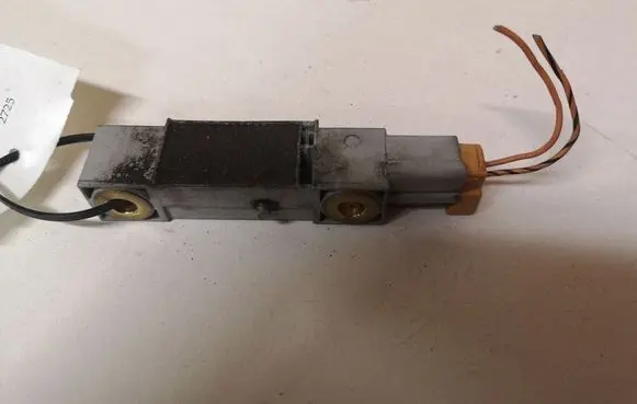 Volvo V70 Airbag deployment crash/impact sensor 9452777