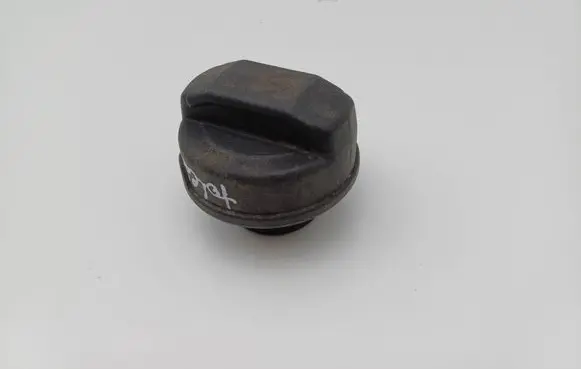 Seat Toledo II (1M) Fuel tank filler cap 1H0201553B