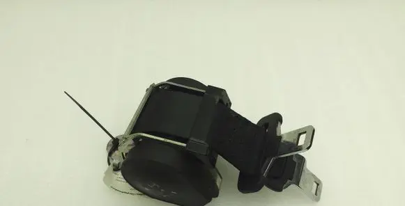Peugeot RCZ Rear seatbelt E506452 9491356