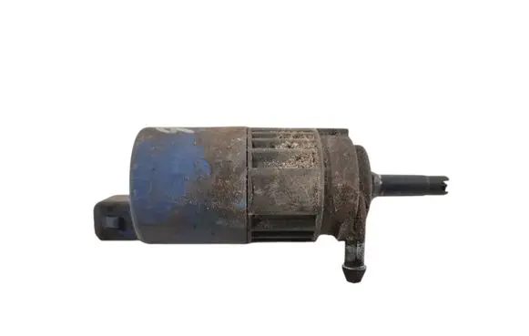 Volvo S40, V40 Windscreen/windshield washer pump 30899624