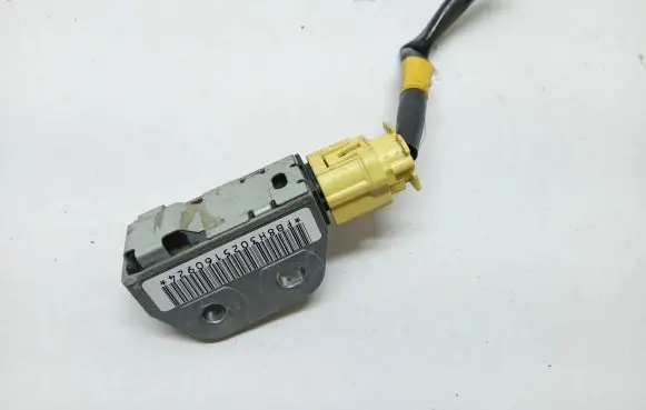 Nissan X-Trail T30 Sensor FB8H3025160924