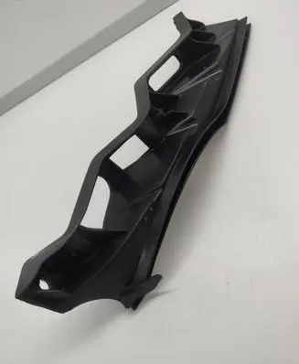 Volkswagen PASSAT B6 Front bumper mounting bracket 3C0807689