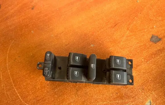 Skoda Superb B5 (3U) Electric window control switch 1J4959857C 03755021
