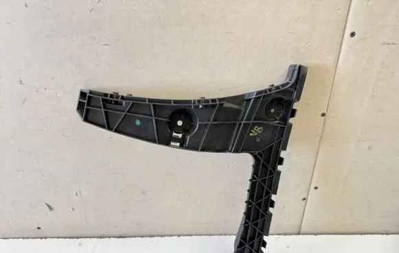 Audi A5 Rear bumper mounting bracket 8W6807453B