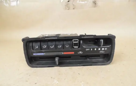 Suzuki Grand Vitara I Climate control unit 7451063G64G