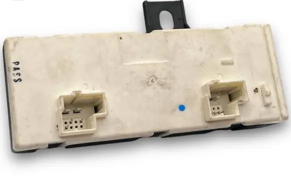 Mercedes-Benz E W213 Central body control module S3504 A2139000814
