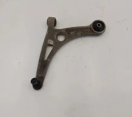 Hyundai Kona I Front lower control arm/wishbone