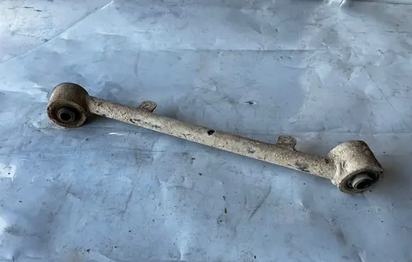 Opel Frontera B Rear control arm