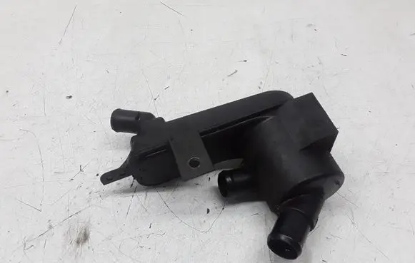 Breather/breather pipe/hose