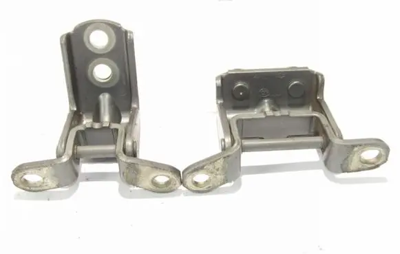 Nissan X-Trail T32 Rear door hinge set 