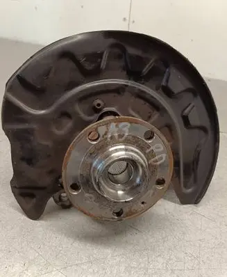 Front wheel hub