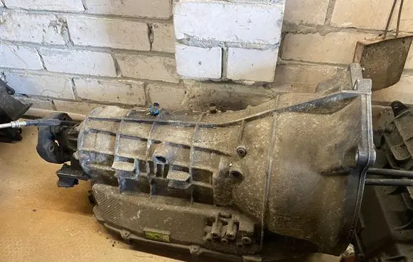 BMW 5 E39 Automatic gearbox 1422131 0557923 1056000091