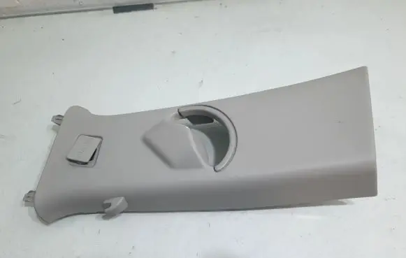 (B) pillar trim (top)