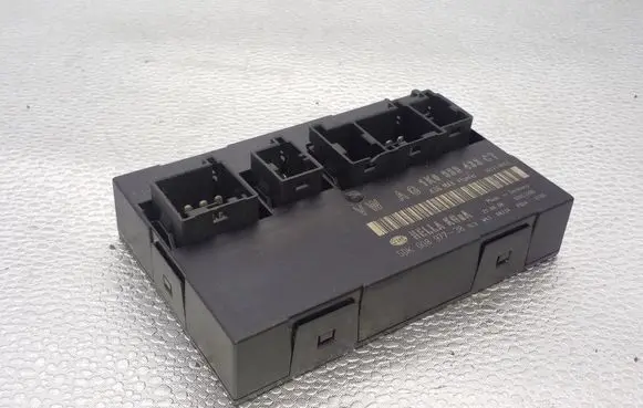 Volkswagen Tiguan Comfort/convenience module 1K0959433CT 5DK00897738