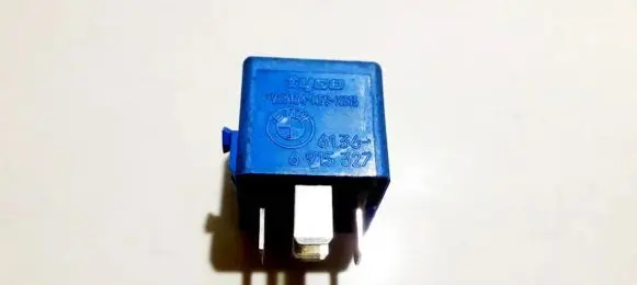 BMW X5 E53 Other relay 61366915327 v23134-k59-x313