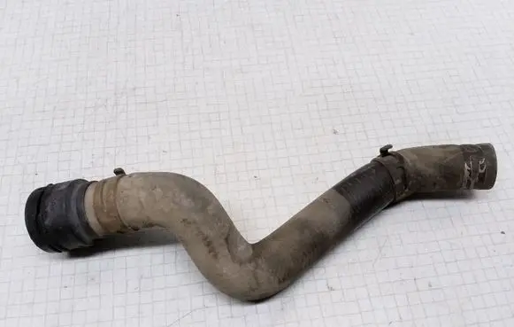 Skoda Octavia Mk2 (1Z) Engine coolant pipe/hose 3B0122291B