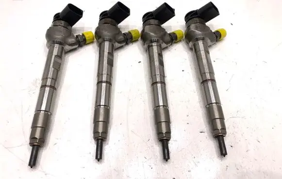 Skoda Octavia Mk4 Fuel injectors set 05L130277E