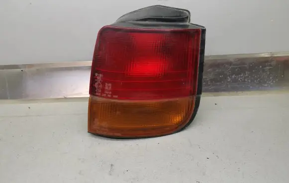 Mitsubishi Space Runner Rear/tail lights