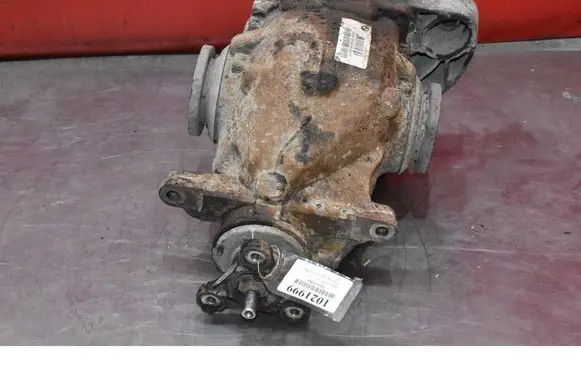 BMW X3 E83 Rear differential 7556674