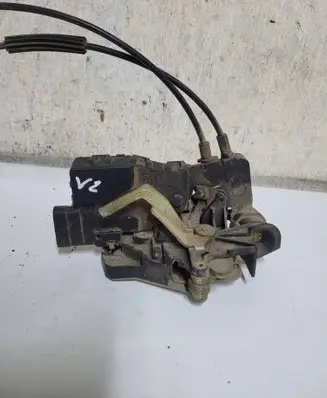 Mercedes-Benz ML W163 Rear door lock A1637302135