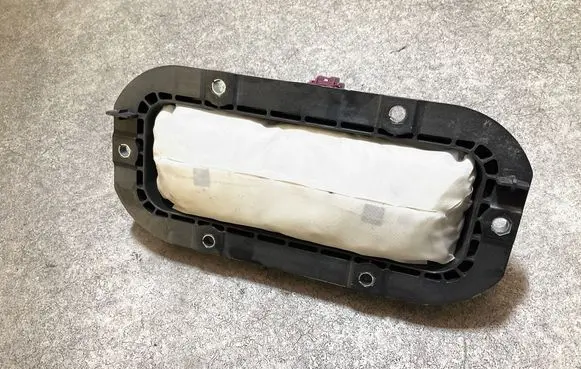 Polestar 2 Passenger airbag 31663751 81299596111 0080P1110027