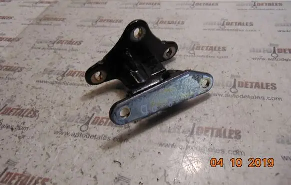 Mercedes-Benz GL X164 Front door lower hinge 