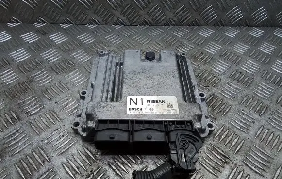 Nissan X-Trail T31 Engine control unit/module 237103UH7A 0281017187