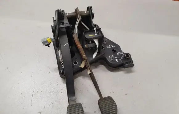 Peugeot 407 Pedal assembly 9654164980