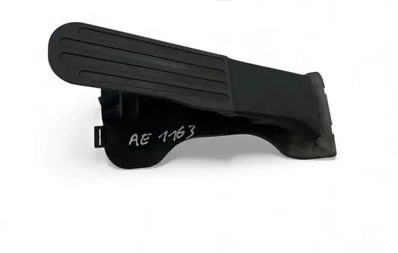 Volkswagen Golf VI Accelerator throttle pedal 1K1723503T