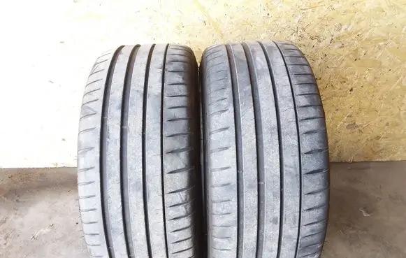 Volkswagen Golf SportWagen R18 summer tire 22540ZR1892W MICHELIN PILOTSPORT4