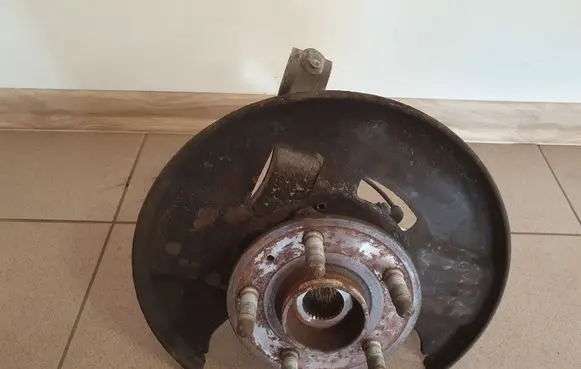 Opel Insignia A Front wheel hub