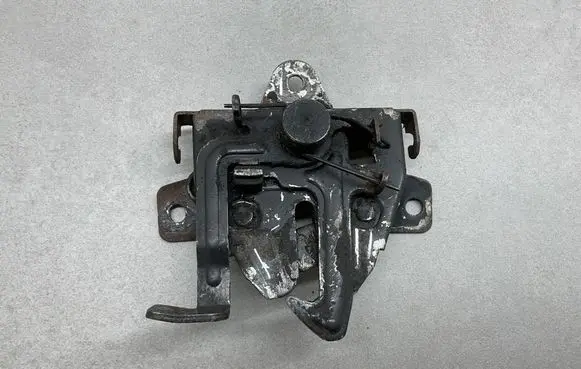 KIA Ceed Engine bonnet/hood lock/catch