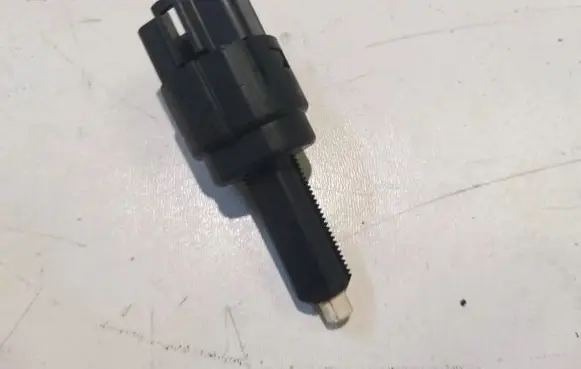 Honda FR-V Brake pedal sensor switch