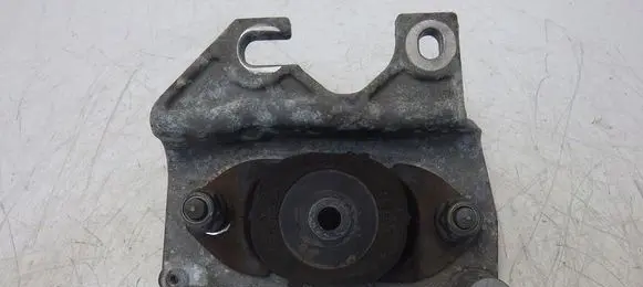 Renault Clio IV Gearbox mounting bracket 112228880R